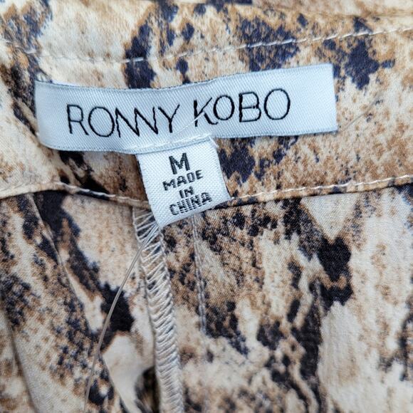 RONNY KOBO Rinnah Snakeskin Print Pants size Medium - Picture 6 of 10